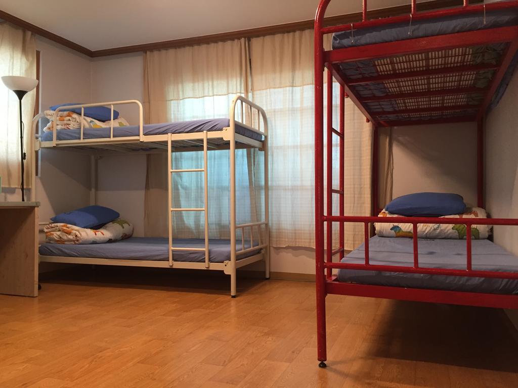 A Pousada Backpackers Inside Seul Exterior foto