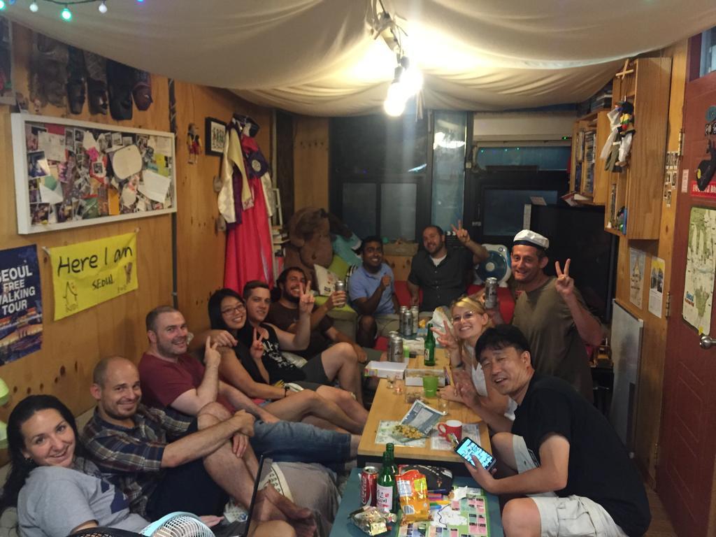 A Pousada Backpackers Inside Seul Exterior foto