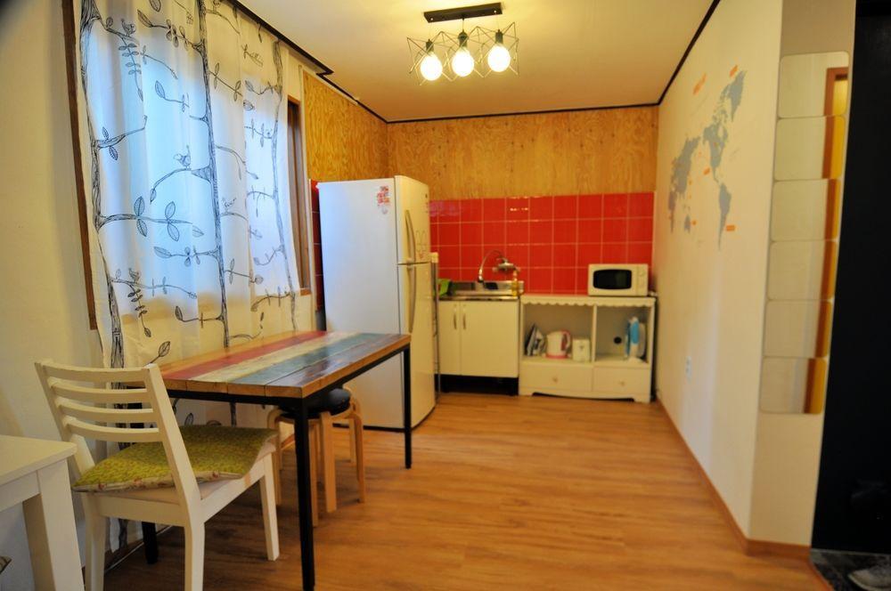 A Pousada Backpackers Inside Seul Exterior foto