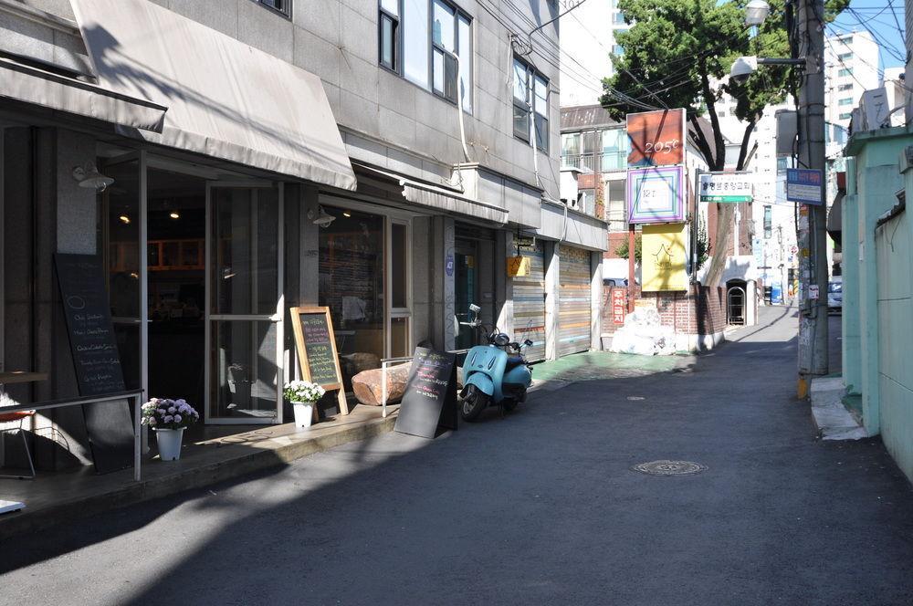 A Pousada Backpackers Inside Seul Exterior foto