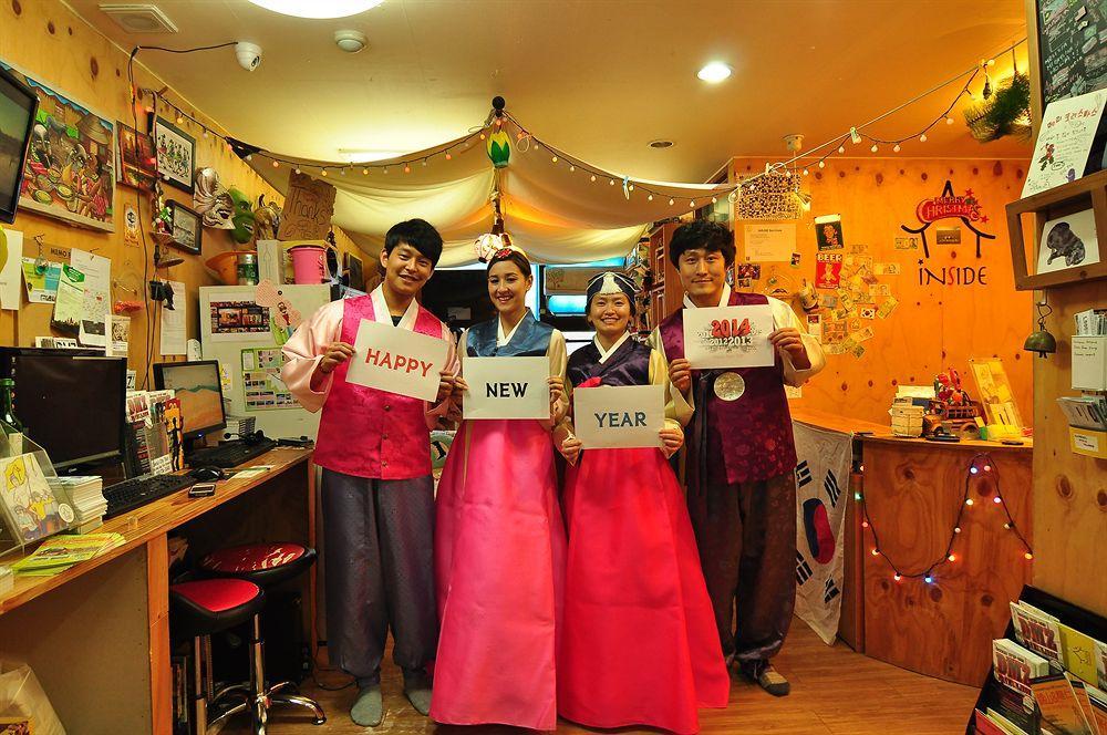 A Pousada Backpackers Inside Seul Exterior foto