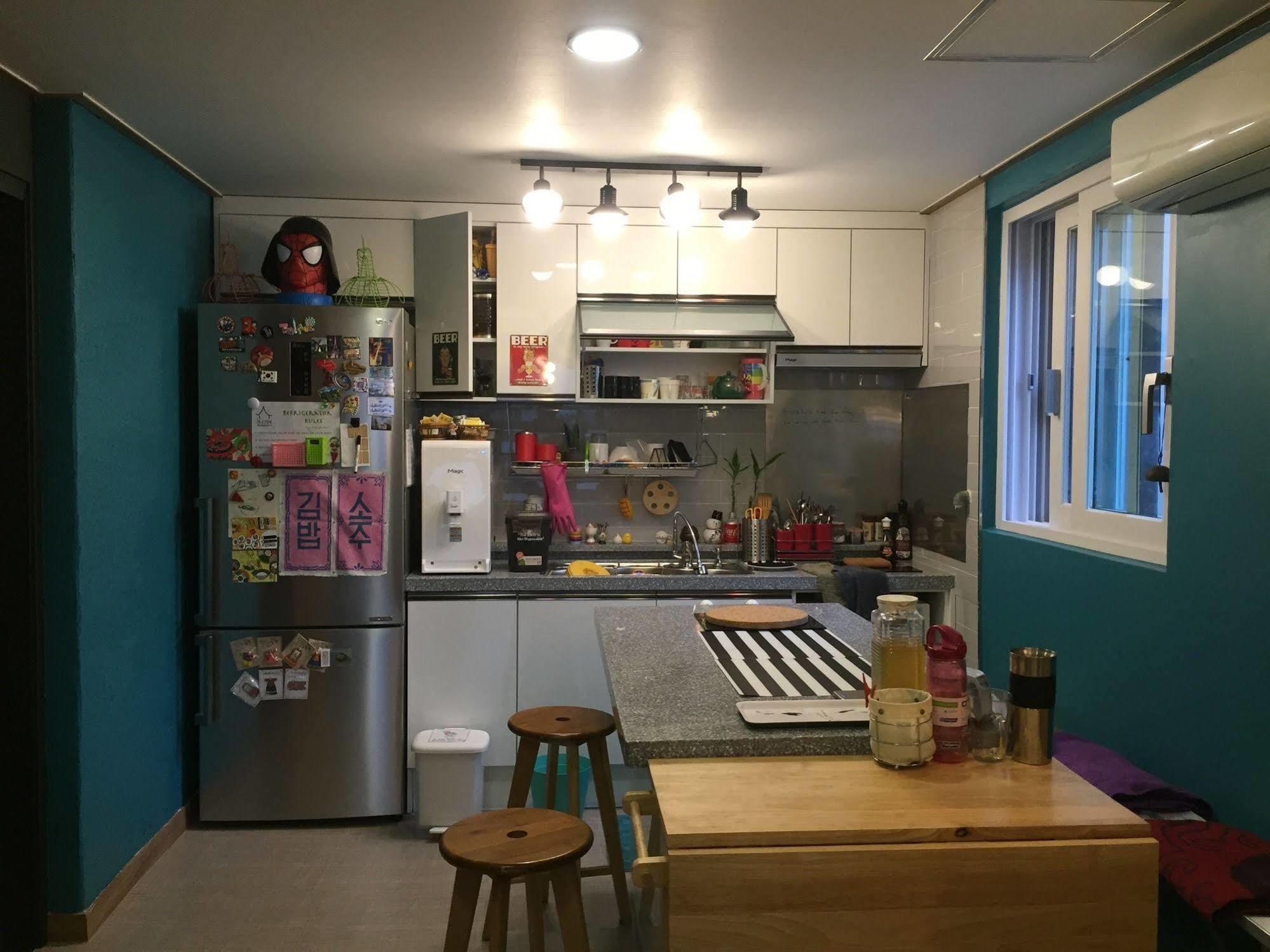 A Pousada Backpackers Inside Seul Exterior foto